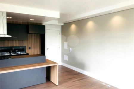 Apartamento à venda com 1 suíte em Chácara Santo Antônio, São Paulo, SP