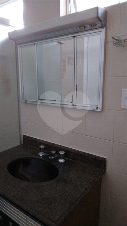 Sobrado à venda com 4 quartos em Santa Terezinha, São Paulo, SP