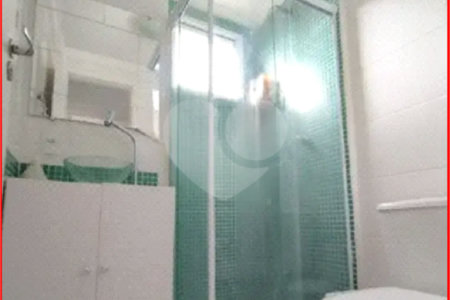 Sobrado à venda com 3 quartos, sendo 1 suíte, em Vila Nivi, São Paulo, SP