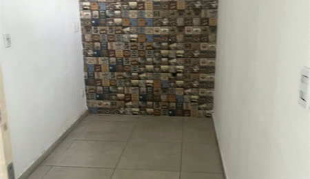 Salão Comercial para alugar em Vila Romanópolis, Ferraz de Vasconcelos, SP