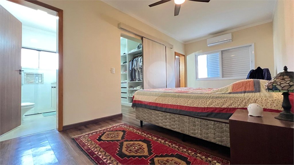 Casa à venda com 3 suítes no condomínio Haras Paineiras, Salto - SP