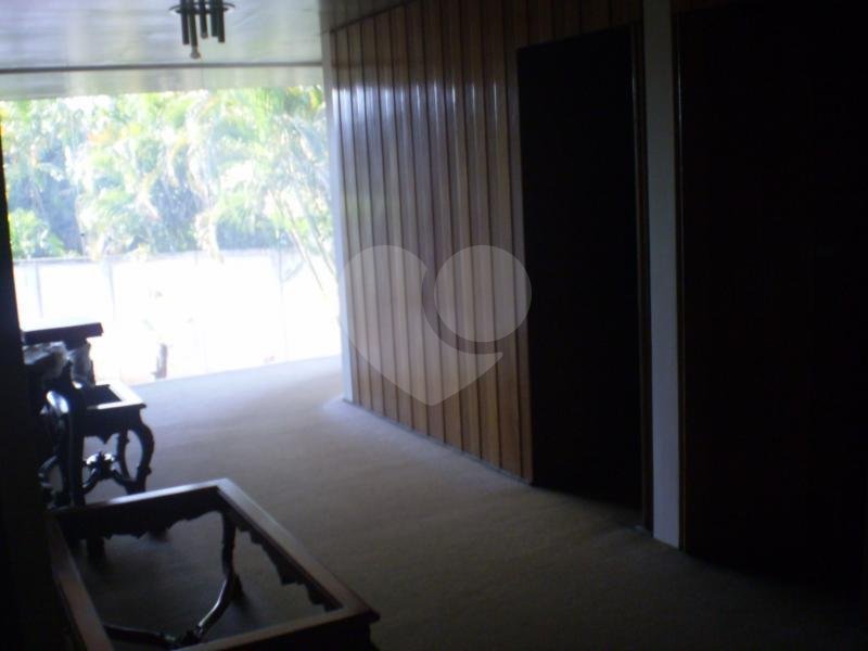 Sobrado à venda com 7 quartos, sendo 4 suítes, em Jardim Petrópolis, São Paulo, SP