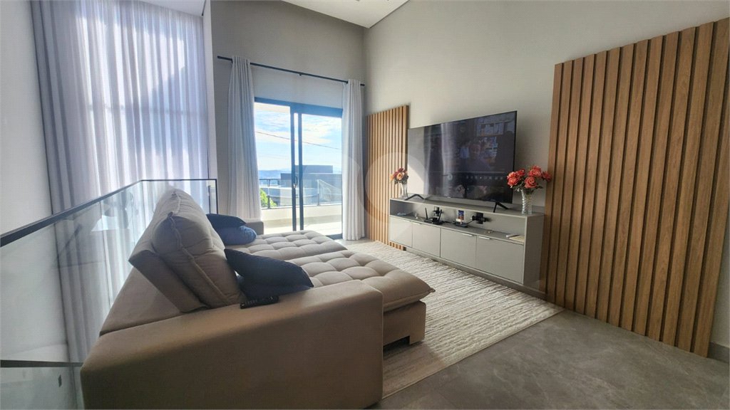 Casa à venda com 3 quartos, sendo 2 suítes, no condomínio Pampulha, Sorocaba - SP