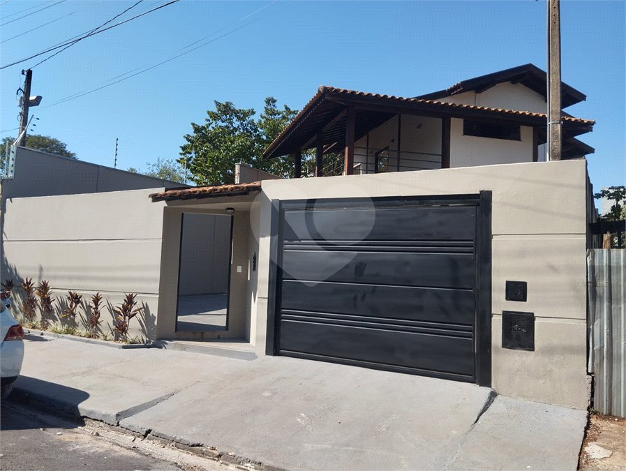 Casa à venda com 3 quartos, sendo 2 suítes, em Vila Harmonia, Araraquara, SP