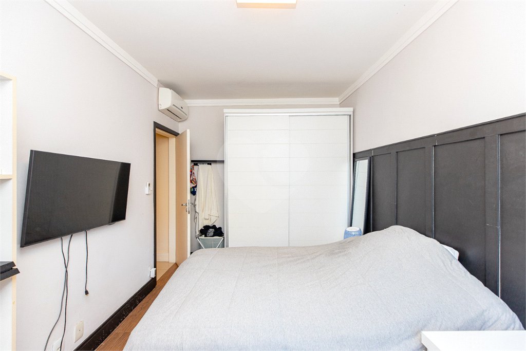 Apartamento à venda com 3 quartos, sendo 1 suíte,  em Brooklin Paulista, São Paulo, SP