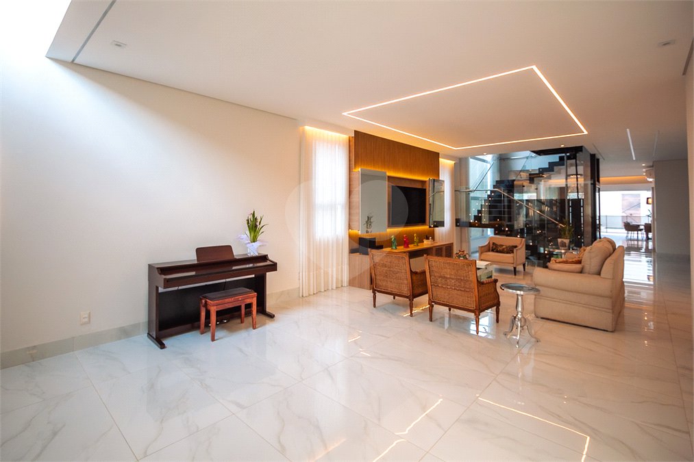 Casa à venda ou para alugar com 4 suítes no condomínio Jardim Vila Paradiso, Indaiatuba - SP