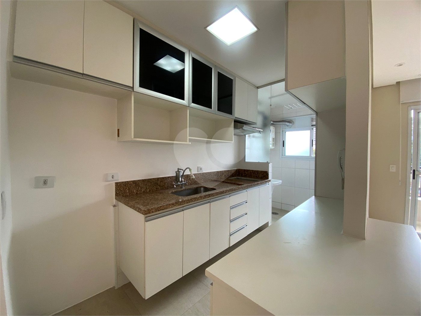 Apartamento à venda ou para alugar com 2 quartos, sendo 1 suíte, em Parada Inglesa, São Paulo, SP