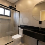 Casa à venda com 3 quartos, sendo 1 suíte, no condomínio Reserva do Vale, Caçapava - SP