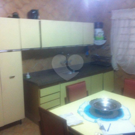 Sobrado à venda com 2 quartos em Santana, São Paulo, SP