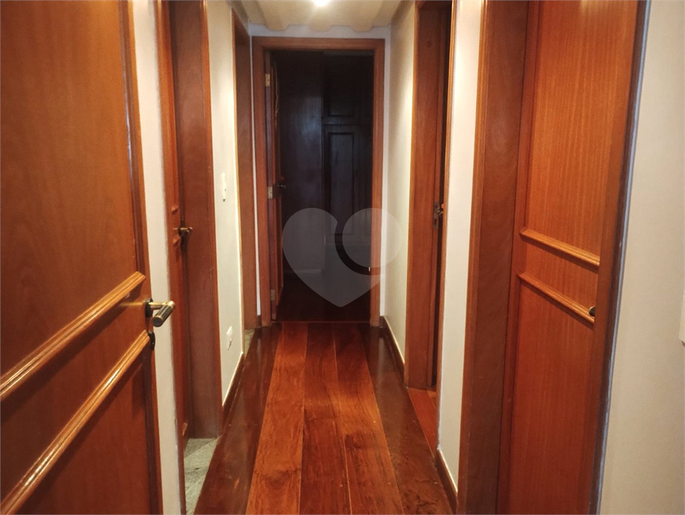 Apartamento à venda ou para alugar com 4 quartos, sendo 1 suíte,  em Vila Andrade, São Paulo, SP