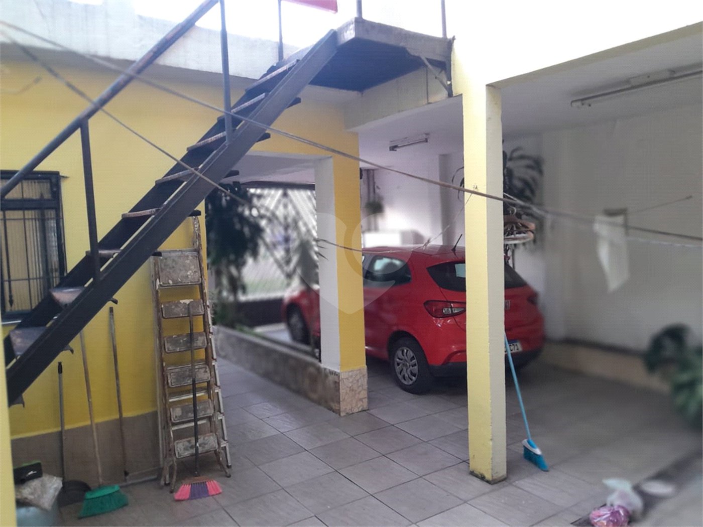 Sobrado à venda com 2 suítes em Várzea de Baixo, São Paulo, SP