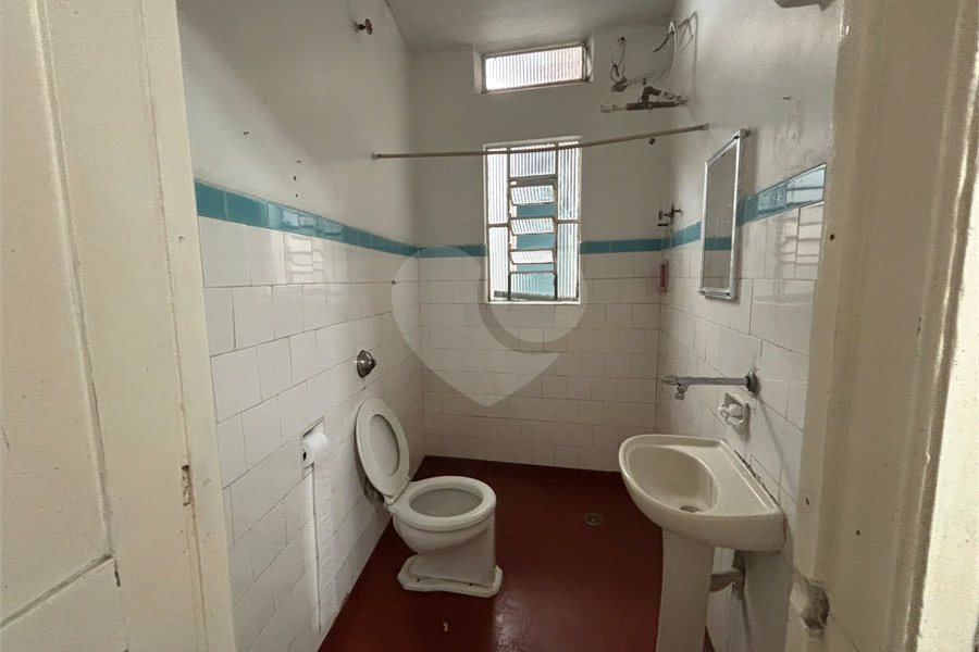 Sobrado à venda com 4 quartos em Santana, São Paulo, SP