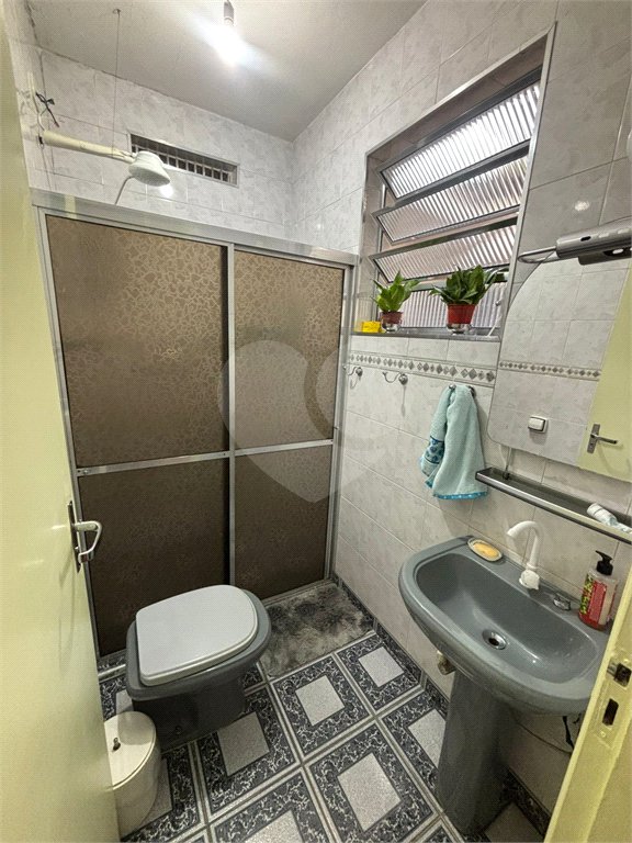 Sobrado à venda com 3 quartos em Vila Gustavo, São Paulo, SP