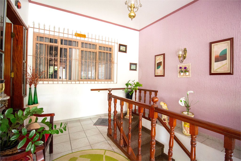 Sobrado à venda com 5 quartos, sendo 1 suíte,  em Jardim Villaça, São Roque, SP