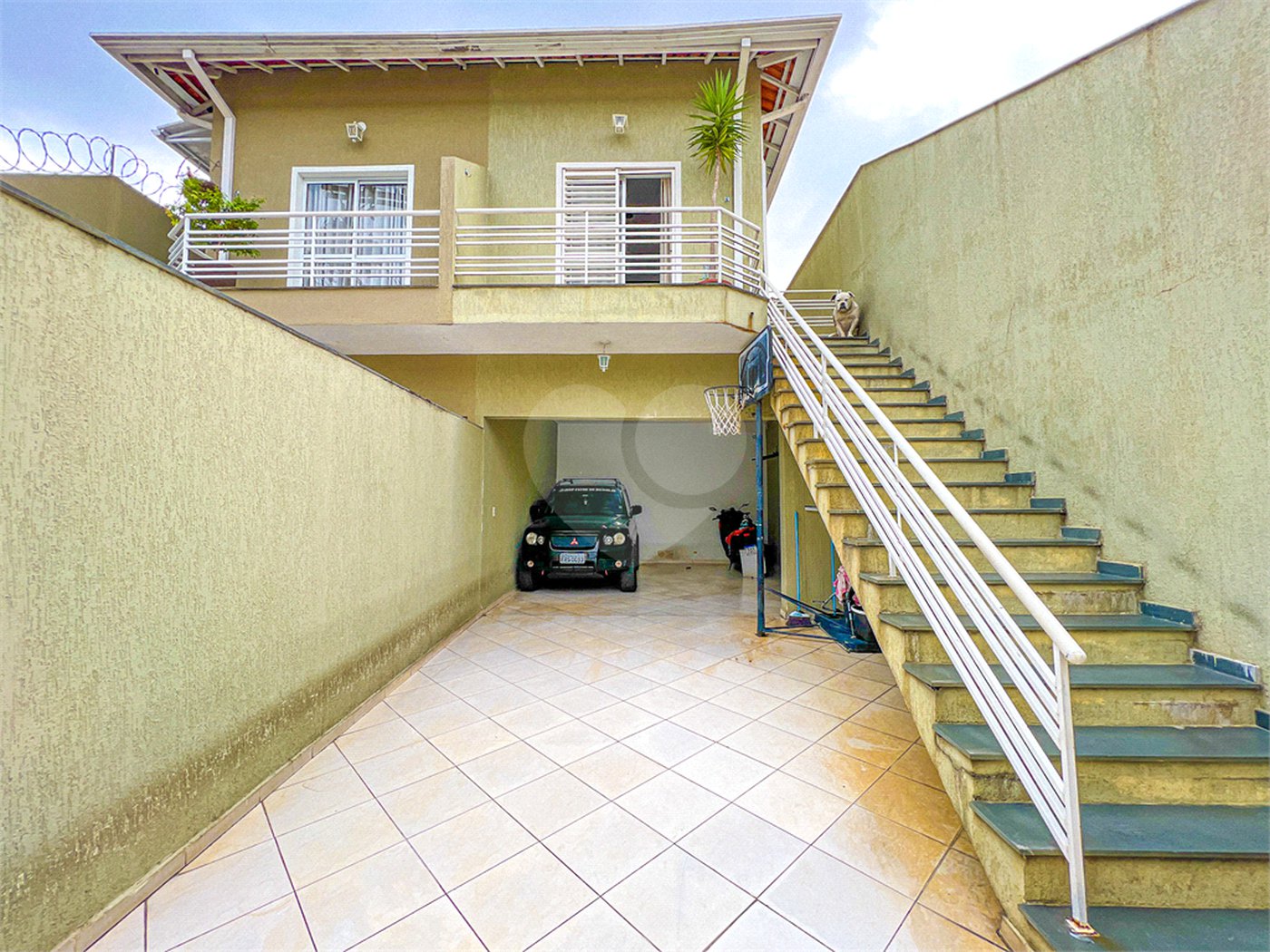 Casa à venda com 3 quartos, sendo 1 suíte,  no condomínio 658, São Paulo - SP