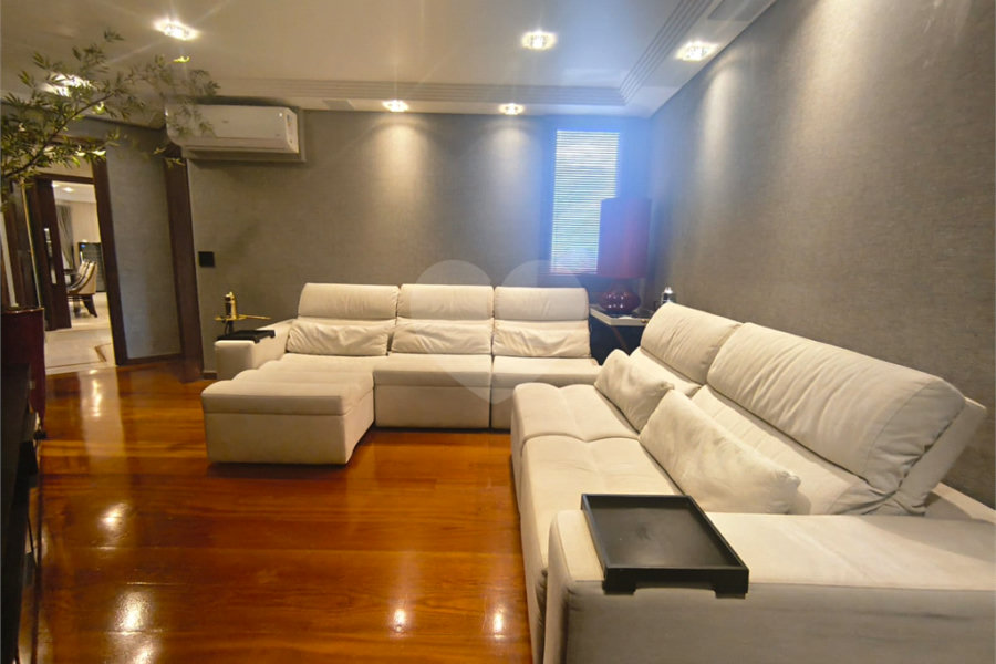 Apartamento à venda com 4 suítes em Santana, São Paulo, SP