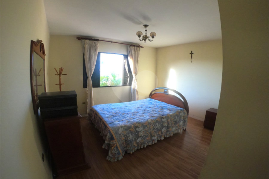 Sobrado à venda com 3 quartos, sendo 1 suíte, em Lauzane Paulista, São Paulo, SP