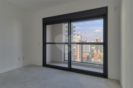 Apartamento à venda com 4 suítes em Chácara Santo Antônio, São Paulo, SP
