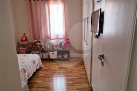 Apartamento à venda com 3 suítes em Santa Teresinha, São Paulo, SP