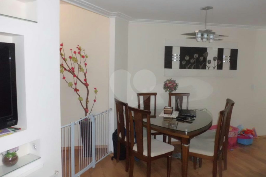 Casa à venda com 2 quartos, sendo 1 suíte, no condomínio Da Chácara, São Paulo - SP