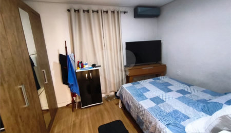 Casa à venda com 4 quartos em Vila Barth, Itapetininga, SP