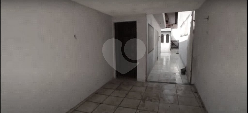 Casa à venda com 3 quartos, sendo 2 suítes,  no condomínio Não, São Paulo - SP