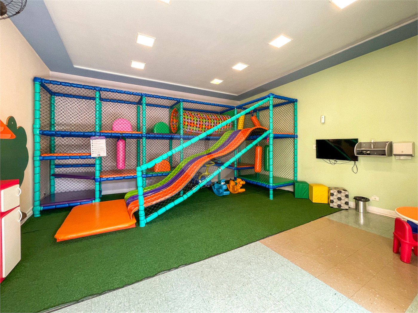 Apartamento à venda com 3 suítes em Perdizes, São Paulo, SP