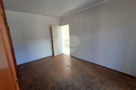 Casa à venda ou para alugar com 3 quartos, sendo 1 suíte, no Centro, Itapetininga, SP