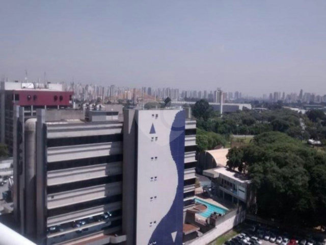 Loja à venda ou para alugar em Santana, São Paulo, SP