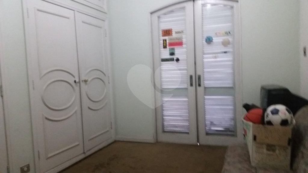 Casa à venda com 3 quartos, sendo 1 suíte, em Butantã, São Paulo, SP