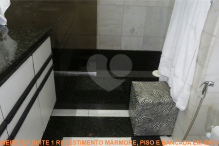 Apartamento à venda com 4 quartos, sendo 2 suítes, em Tijuca, Rio de Janeiro, RJ