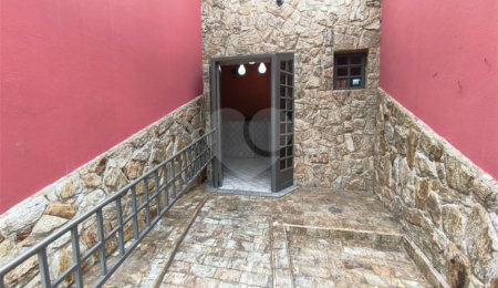 Casa à venda ou para alugar com 1 suíte, no Centro, Itapetininga, SP