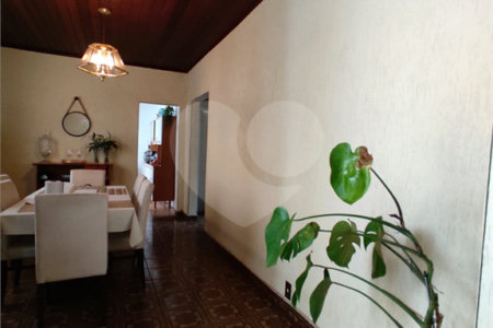 Casa à venda com 2 quartos, sendo 1 suíte, em Vila Maria Alta, São Paulo, SP