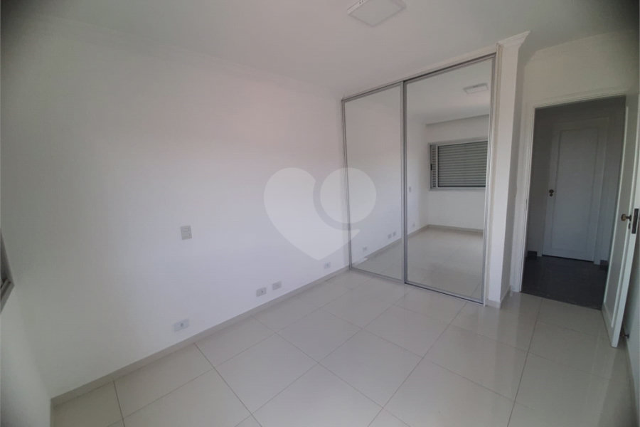 Apartamento à venda com 3 quartos, sendo 1 suíte, em Santana, São Paulo, SP