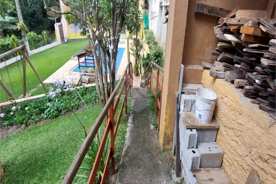 Casa à venda com 3 quartos, sendo 1 suíte, em Pirucaia, Mairiporã, SP