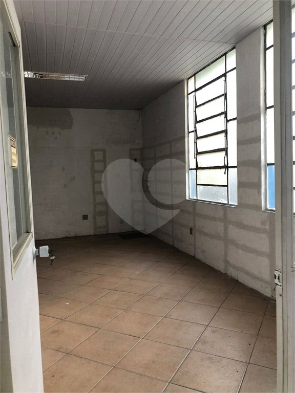 Loja à venda ou para alugar em Bonsucesso, Rio de Janeiro, RJ