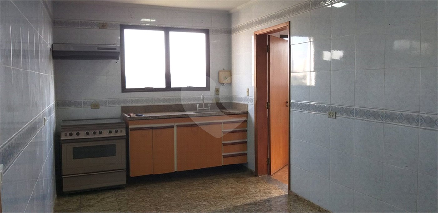 Apartamento à venda com 4 quartos, sendo 2 suítes, em Vila Sônia, São Paulo, SP