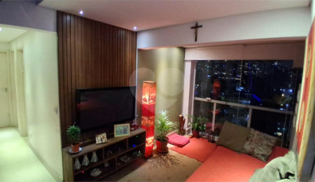 Apartamento à venda com 2 quartos, sendo 1 suíte,  em Vila Andrade, São Paulo, SP