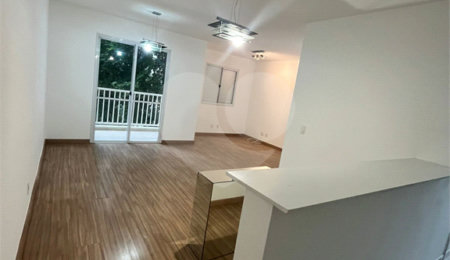 Apartamento à venda com 2 quartos, sendo 1 suíte,  em Parque Reboucas, São Paulo, SP