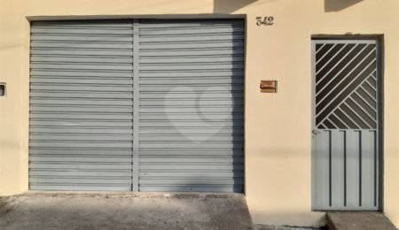 Sobrado à venda com 3 quartos em Loteamento Terras de São Pedro e São Paulo, Salto, SP