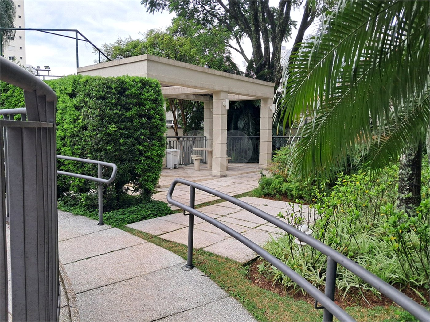 Apartamento à venda com 3 quartos, sendo 1 suíte, em Chácara Santo Antônio, São Paulo, SP