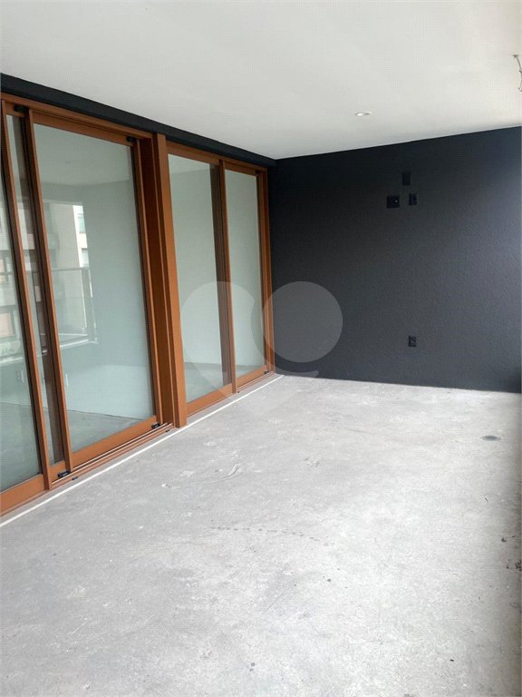 Apartamento à venda com 3 quartos, sendo 1 suíte, em Brooklin Novo, São Paulo, SP