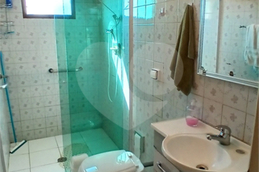 Sobrado à venda com 3 quartos, sendo 1 suíte, em Vila Nova Mazzei, São Paulo, SP
