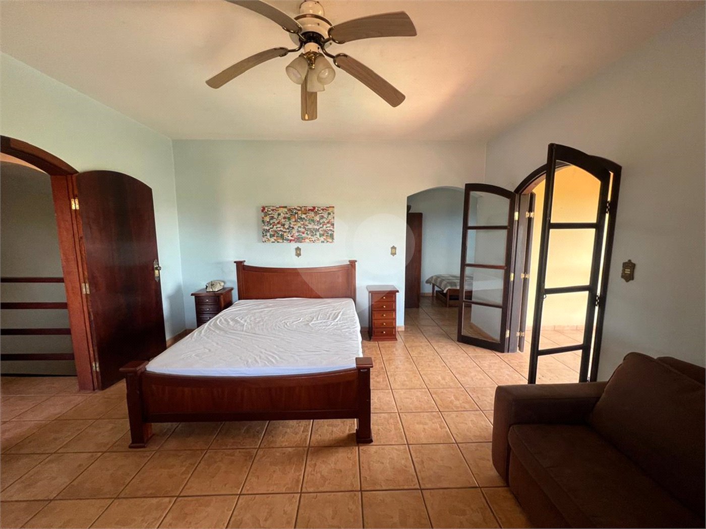 Casa à venda com 4 quartos, sendo 1 suíte, em Alpes D'ouro, Bom Jesus dos Perdões, SP