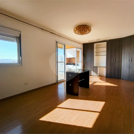 Apartamento à venda ou para alugar com 2 suítes em Jardim Zaira, Guarulhos, SP