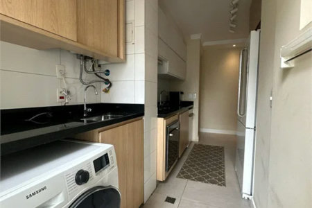 Apartamento à venda com 3 quartos, sendo 1 suíte,  em Vila Andrade, São Paulo, SP