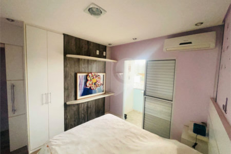 Casa à venda com 2 quartos no condomínio Villa Itália, Vinhedo - SP