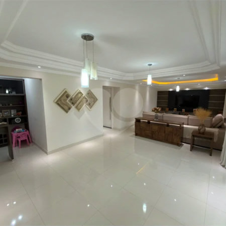 Apartamento à venda com 3 suítes em Jardim Marajoara, São Paulo, SP
