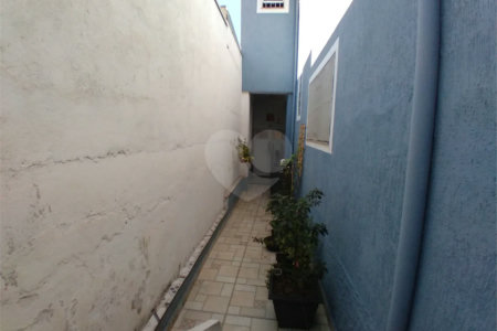 Sobrado à venda com 3 quartos, sendo 1 suíte,  em Vila Medeiros, São Paulo, SP