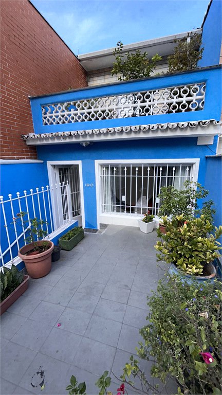 Sobrado à venda com 3 quartos em Água Fria, São Paulo, SP